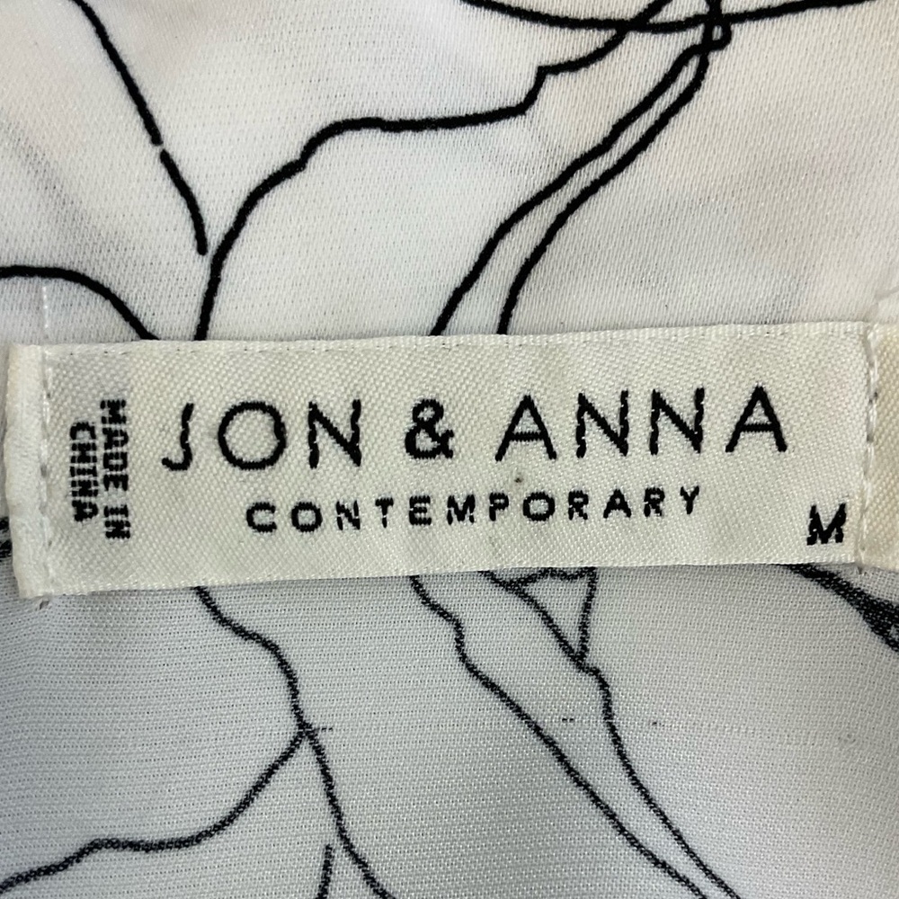 Jon & Anna Contemporary White and Black Floral Tie Front Crop Top, sz. MD - Picture 14 of 16
